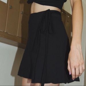 Brandy Melville Black Wrap Skirt